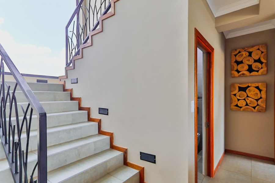 4 Bedroom Property for Sale in The Coves North West